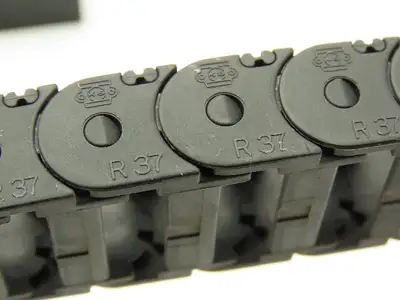 Tsubaki Energy Chain Cable Carrier 10mm H 20mm W 33.5" Length Lot of 2