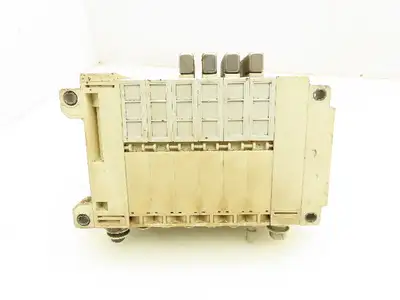 SMC VVQ2000-10A-1 VQ2401-51 Pneumatic Solenoid Valve 6-Station Manifold Block