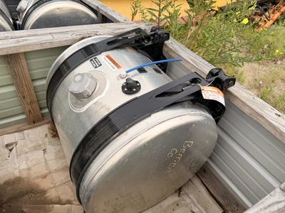 Used DTNA 60 GALLON FUEL TANK WITH STRAPS.  CAME OF WESTERN STAR Automotive Parts Michigan US | Miedema Asset Management Group #1357511