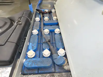 Toyota 8HBW30 Electric Walkie Pallet Jack 6000 lb 61" Forks 8.5" Lift 24V 814H