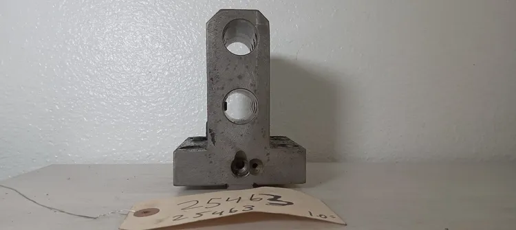 Used UNBRANDED TW20 Tool Holders | MachineStation #946841