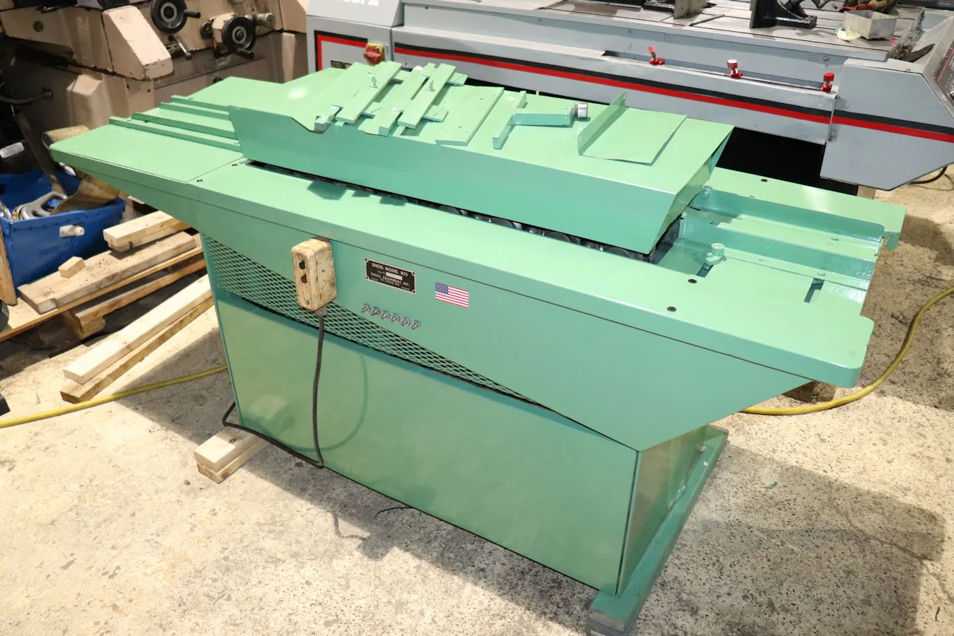 USED ENGLE 825