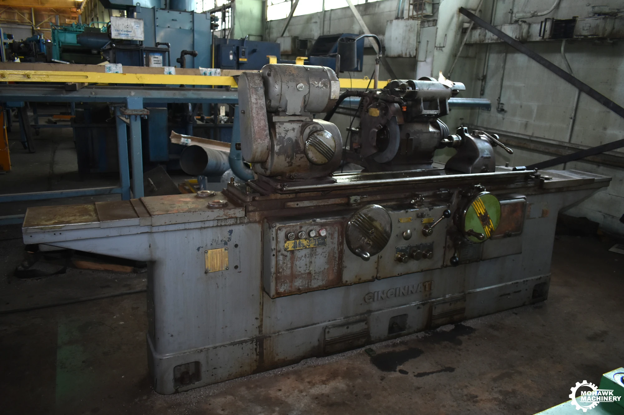 12" X 36" CINCINNATI-MILACRON "LL" UNIVERSAL CYLINDRICAL GRINDER w/SWING DOWN INTERNAL GRINDING SPINDLE ATTACHMENT