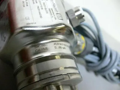 USED ENDRESS HAUSER PRESSURE TRANSMITTER CERABAR M PMC51 - 32L37/0