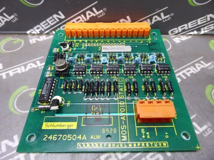 Used SCHLUMBERGER _UNKNOWN_ Electrical Controls | Green Industrial #681338