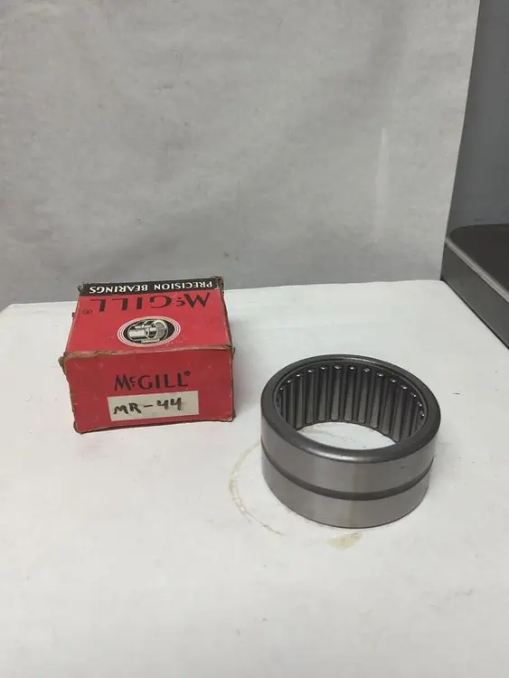New | in-Stock MCGILL MR-44 Bearings | Surplus Asset Holdings #1196629