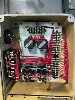 USED MOORE 2