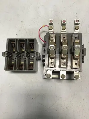 USED SIEMENS 3TB5017-0A