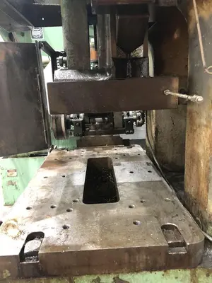 Minster 32 Ton Press