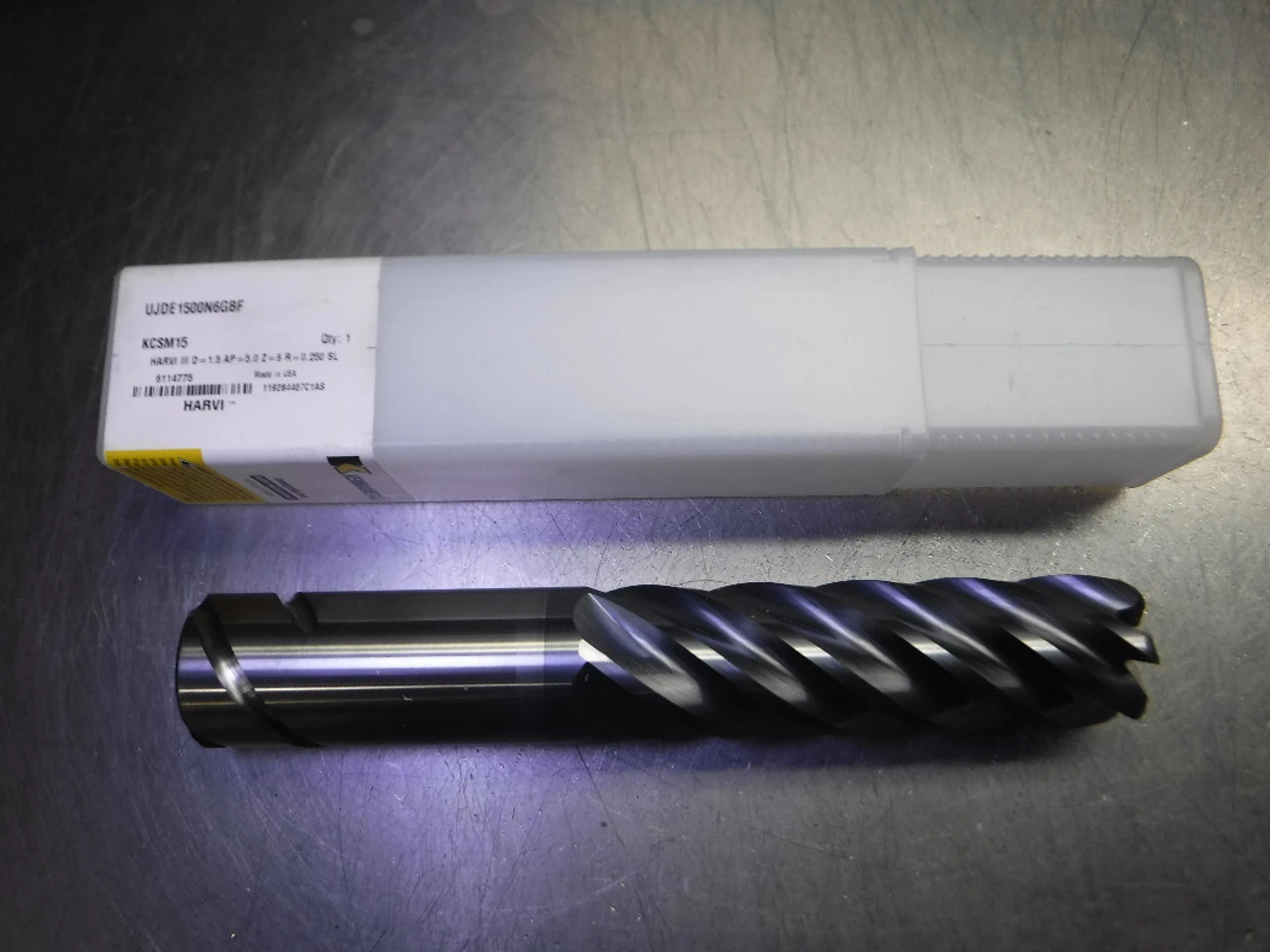 Kennametal 1.5" 6 Flute Carbide Endmill .250"R UJDE1500N6GBF KCSM15 (LOC3368A)