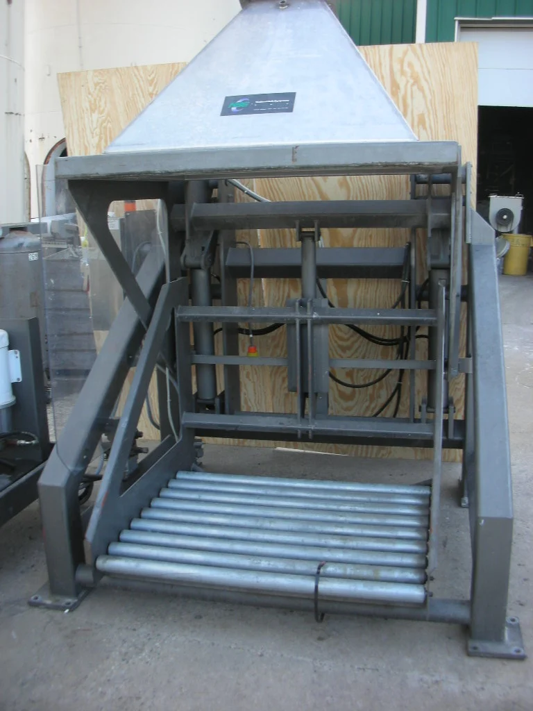 Used _UNKNOWN_ 21-711-SP Bin Dumpers Minnesota US | A&I Equipment #1317595