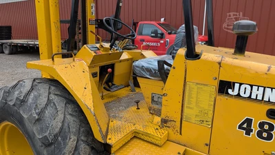 USED 1994 DEERE 482C