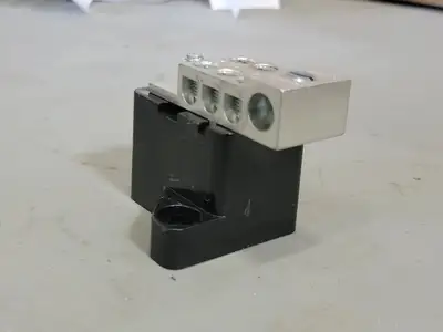 Splitter Trough Block