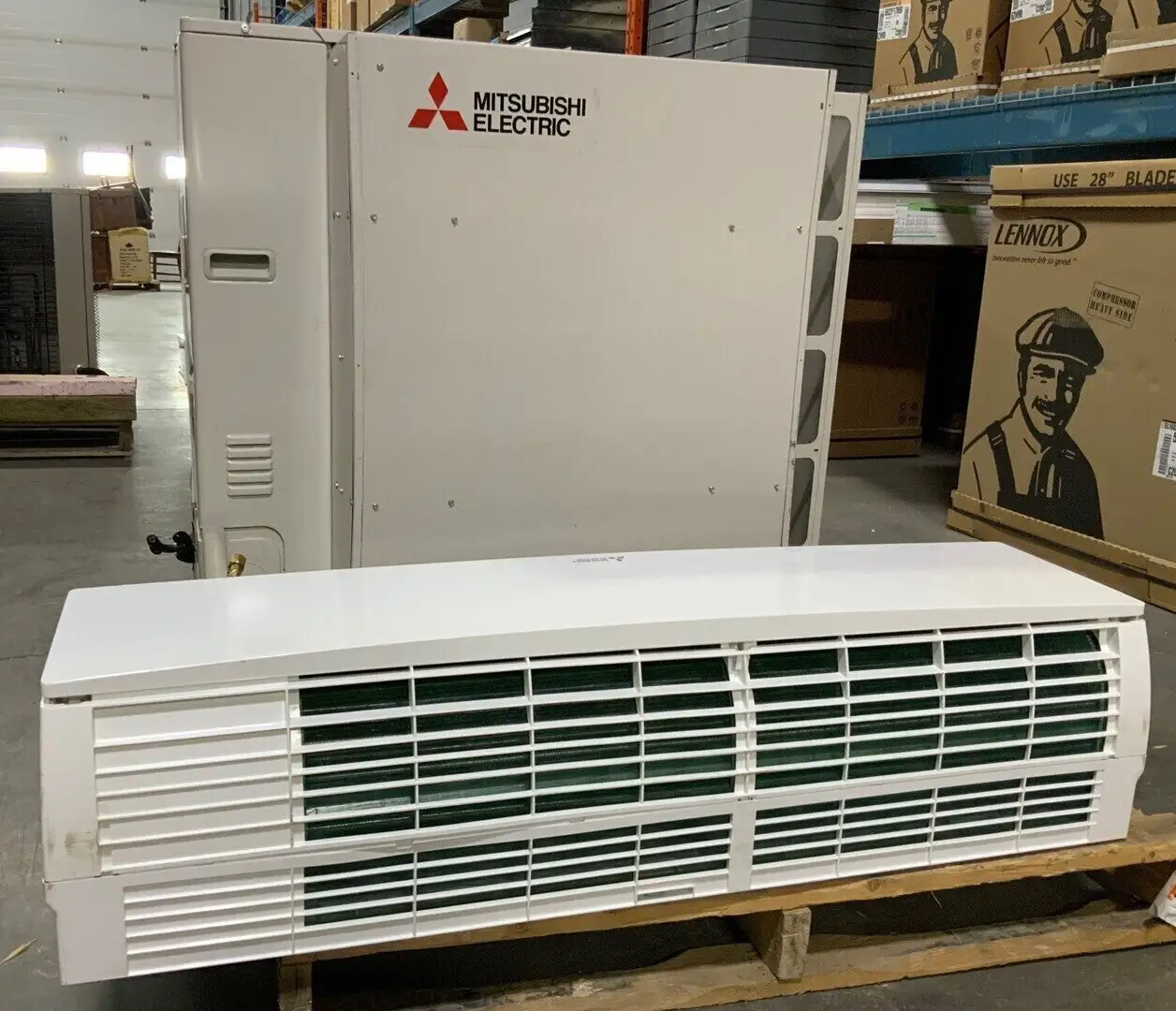 2017 24000 BTU/hr Wall-Mounted Air Conditioning System