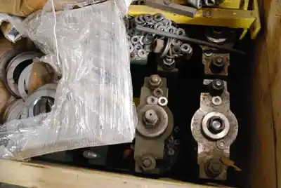(10) B&K Outboard Stands