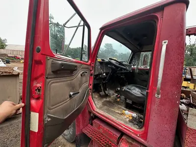 Used 2001 INTERNATIONAL 4700 SERVICE TRUCK Service & Utility Trucks New Jersey US | Proxy Equipment #1385219