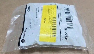 NEW Allen-Bradley 800T-N151