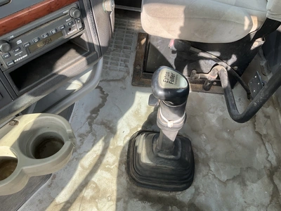 Used 2005 VOLVO TBD Conventional trucks Michigan US | Miedema Asset Management Group #1363375