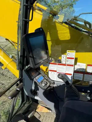 KOMATSU PC360 Excavator | Iron Listing (5)