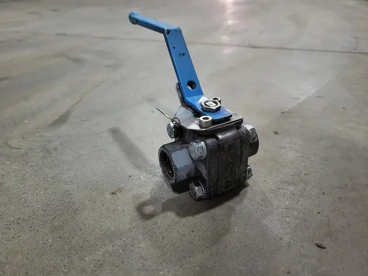 Used PBV _UNKNOWN_ Valves/Fittings British Columbia CA | Lenmark #256725