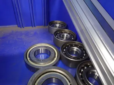 Cylinders / Bearings