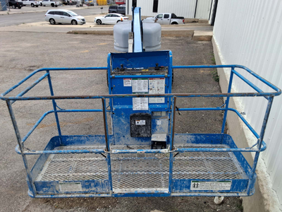 USED 2015 Genie S-40