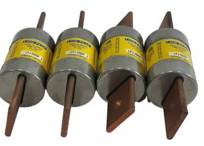 NEW LOT OF 4 BUSSMANN LPJ-350SP FUSES 600VAC 300VDC LPJ350SP