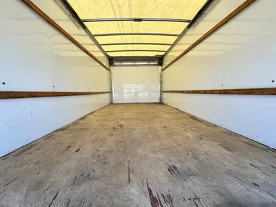 Used 2021 GMC SAVANA CUTAWAY Box trucks Florida US | Truck and Van Outlet #1509173