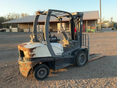 Used CROWN PROPANE POWERED Liquid Propane Forklifts Michigan US | Miedema Asset Management Group #1579381