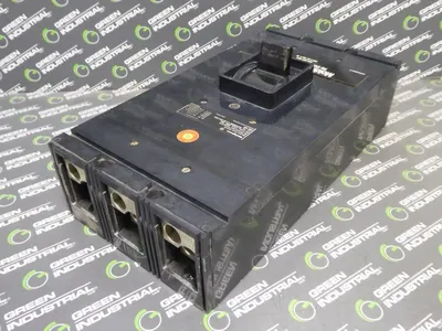 Westinghouse MC3800NW Molded Case Switch 800A 600VAC 3 Pole Used