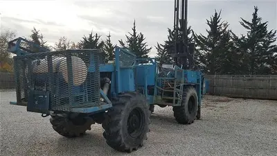 Used 1990 MOBILE B53 AUGER DRILL RIG Drill Rigs California US | East West Machinery & Drilling #1415836