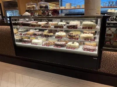 CAYUGA BFSV - REFRIGERATED DISPLAY Full Service Display | Harvest Equipment and Fabrication Inc (11)