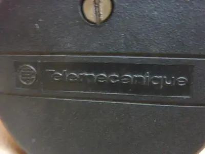 USED TELEMECANIQUE XVA-LC3