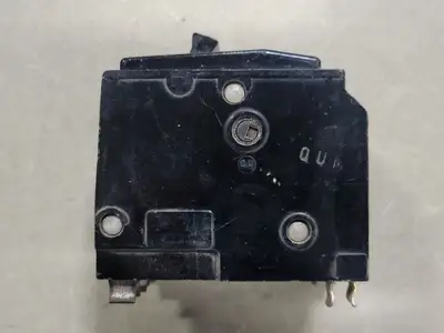 USED SQUARE D QO320