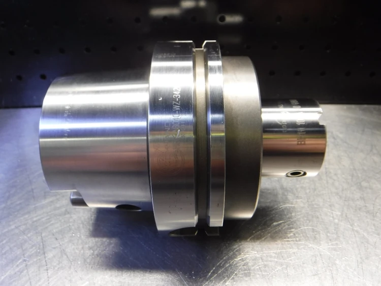 Used COMMAND URMA _UNKNOWN_ HSK Holders Michigan US | Superior Machine & Tool Inc #212601
