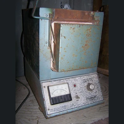 USED THERMOLYNE F-D1525M
