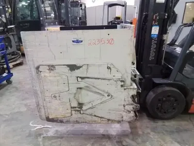 USED 2014 CASCADE R25D-CCS