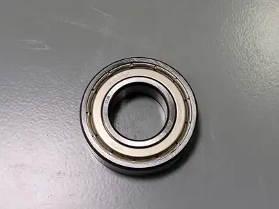 Single Row Deep Groove Radial Ball Bearing No. 6205Z