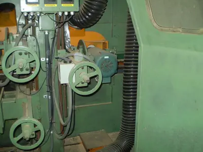 FLETCHER FM-2000 TRIM-SHAPE AND SAND MACHINE