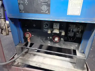 USED MILLER SYNCROWAVE 250
