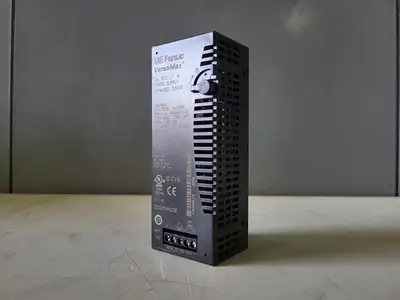 NEW GE-FANUC IC200PWR002E