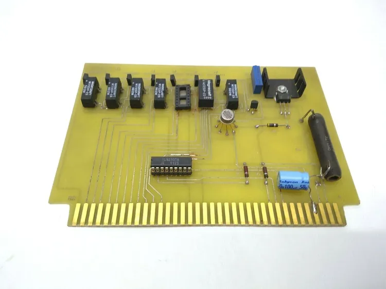 Used UNBRANDED PRINTED CIRCUIT CONTROL BOARD Circuit Boards | Maverick Industrial Sales #1115555