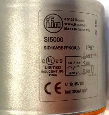NEW EFECTOR SI5000 FLOW SENSOR MONITOR SID10ABBFPKG
