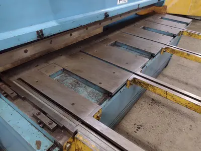 8' x 1/4" MASTER-FAB MODEL #SSB250-8 HYDRAULIC SHEAR: STOCK #18407