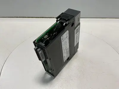 USED ALLEN BRADLEY 1756-IV32/A