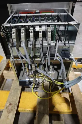Bystronic GAS MIX CHASSIS 0-07950-6 RM Nr. : 373947 Datum 13.2.03 STOCK S-567