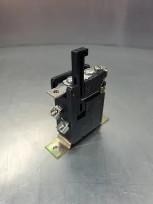 USED GENERAL ELECTRIC CR124C028