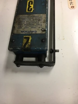 Used Triad TR-18-8K-20 Miscellaneous MRO Indiana US | J&J Industrial Supply #503687