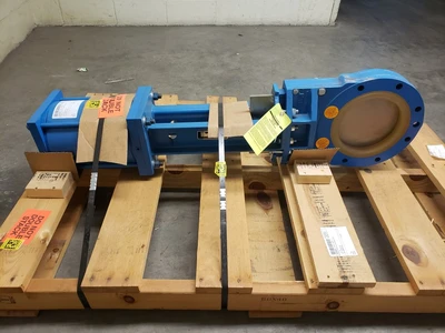 Newcon 8" 150 Class Steel Gate Valve Pneumatic Auctuator