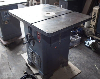 Rockwell 43-340 Heavy Duty Wood Shaper